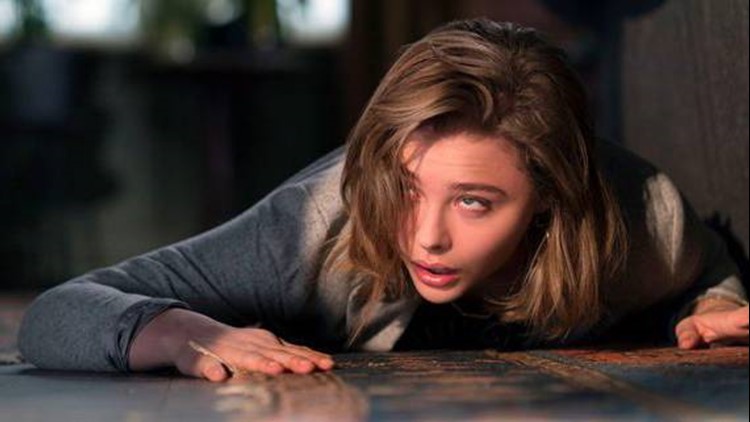 GRETA – She leaves her purse in subways. What is she up to?